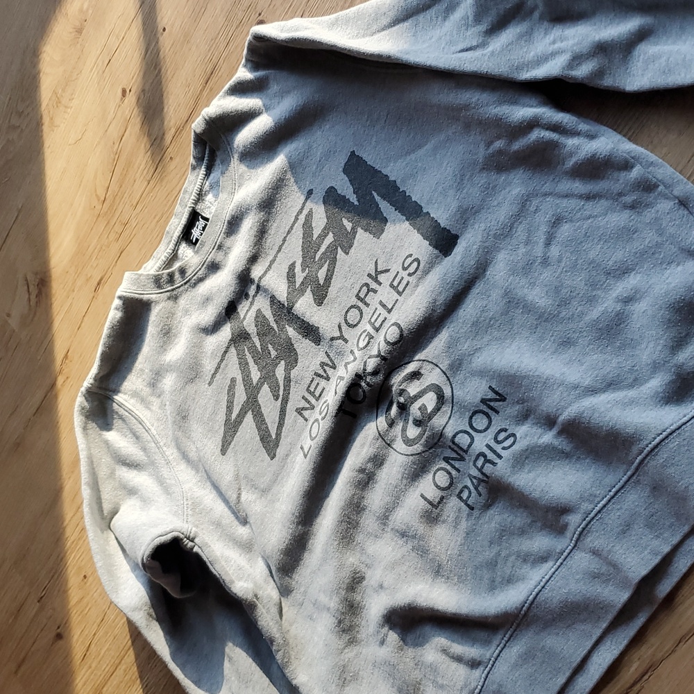 Vintage Y2K Stussy World Tour Crew - Picture 2 of 3